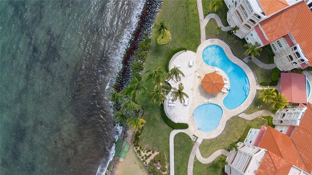 En Venta: $1,599,000 (4 camas, 3 baños, 3010 Pies cuadrados)