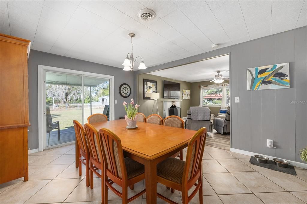 Active With Contract: $249,700 (3 beds, 2 baths, 1740 Square Feet)