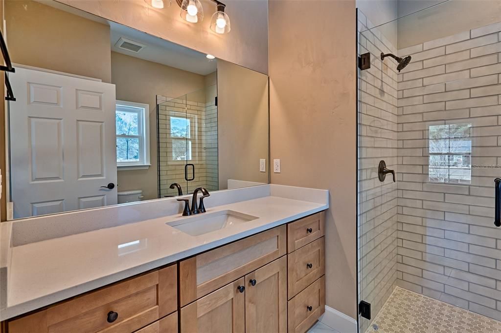 For Sale: $289,000 (3 beds, 2 baths, 1344 Square Feet)