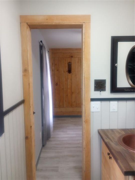 For Sale: $195,750 (3 beds, 2 baths, 1064 Square Feet)