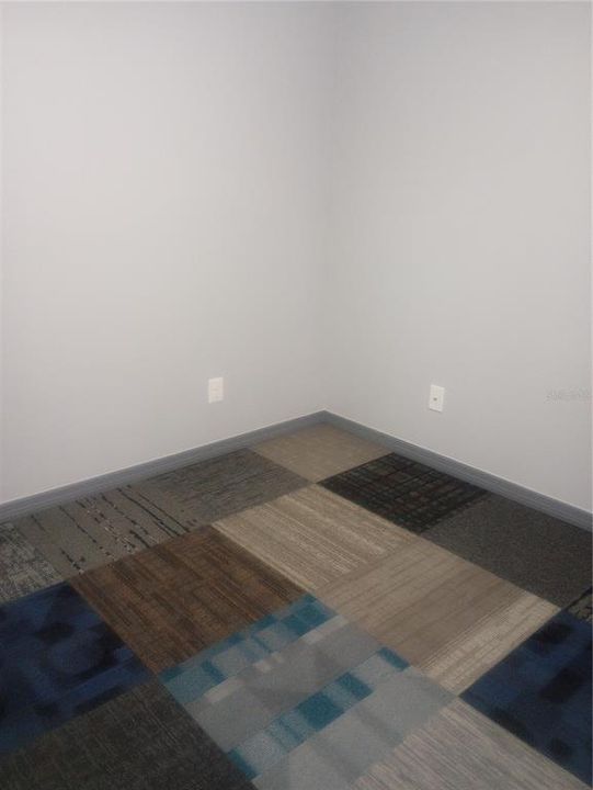 For Sale: $195,750 (3 beds, 2 baths, 1064 Square Feet)
