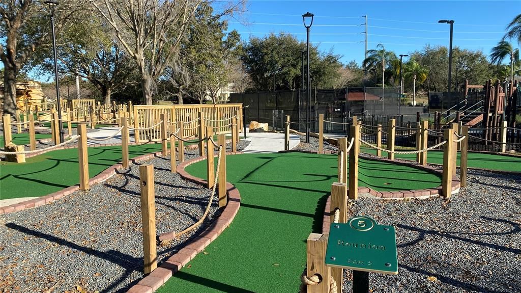 На продажу: $559,900 (0.28 acres)