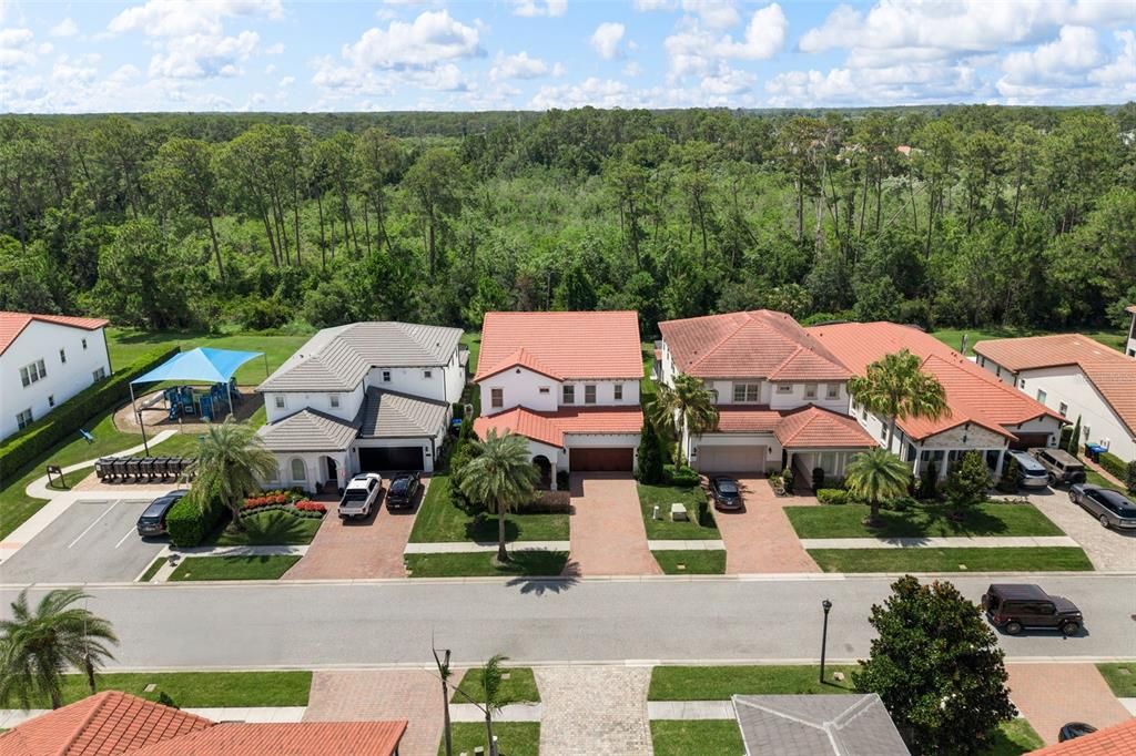For Sale: $1,199,000 (5 beds, 4 baths, 3900 Square Feet)
