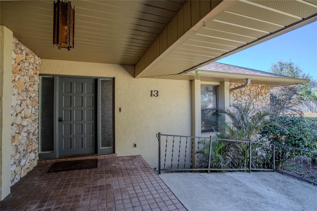 For Sale: $675,000 (4 beds, 4 baths, 3799 Square Feet)