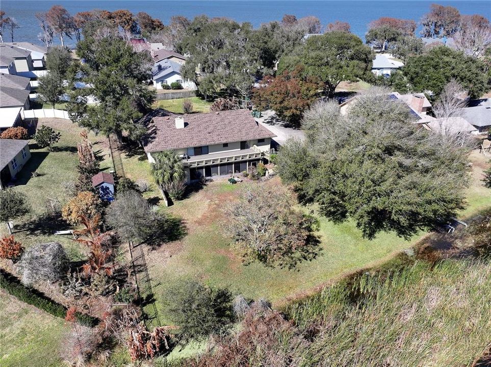 For Sale: $675,000 (4 beds, 4 baths, 3799 Square Feet)