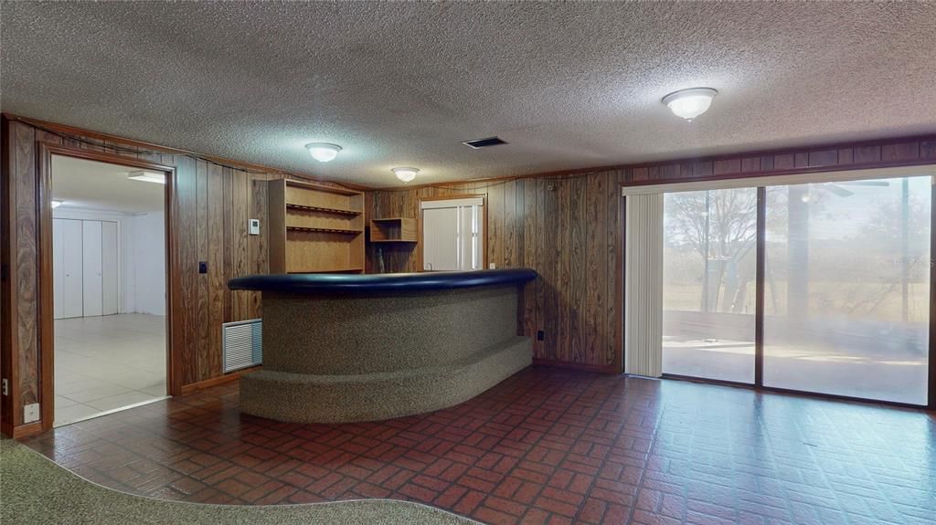 For Sale: $675,000 (4 beds, 4 baths, 3799 Square Feet)