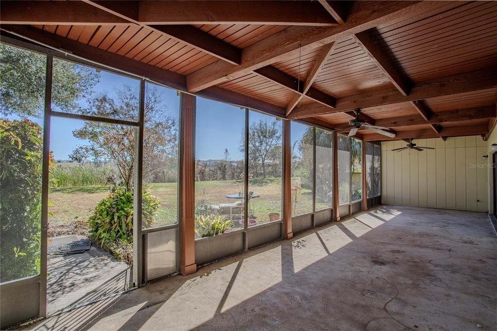 For Sale: $675,000 (4 beds, 4 baths, 3799 Square Feet)