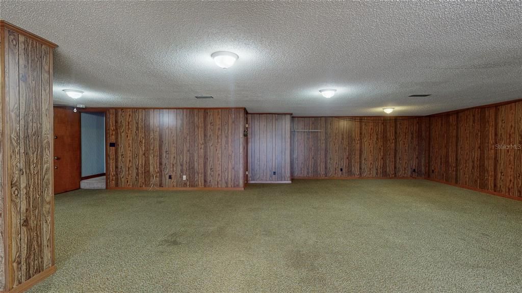 For Sale: $675,000 (4 beds, 4 baths, 3799 Square Feet)
