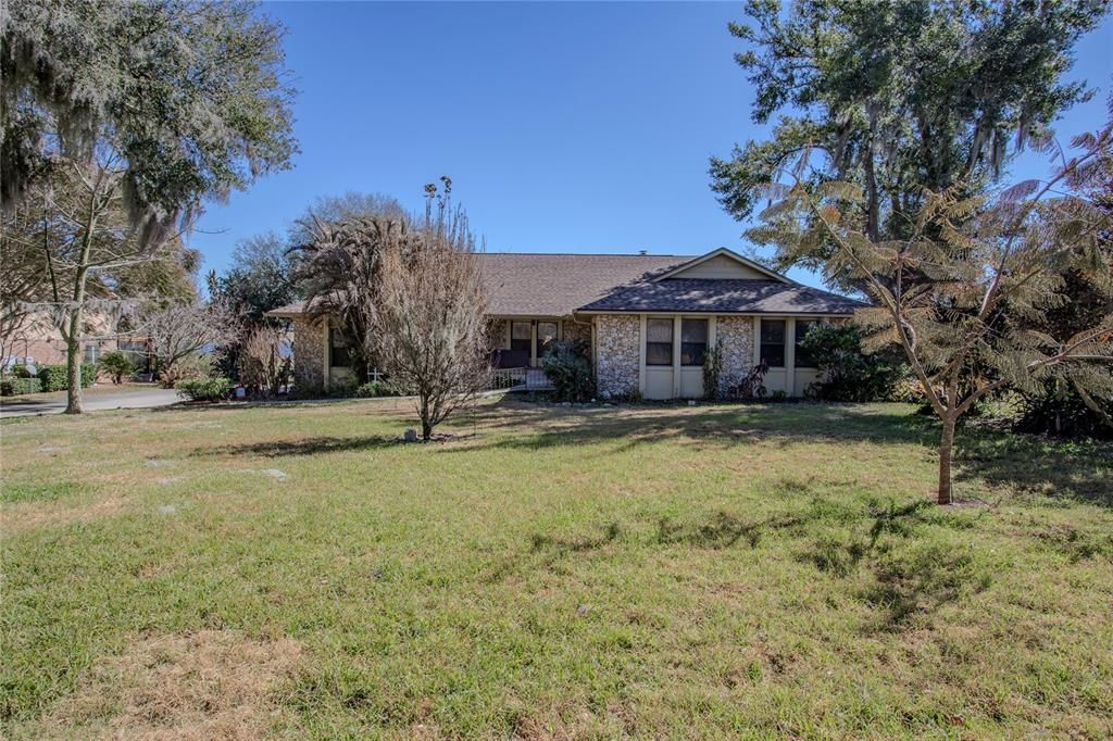 For Sale: $675,000 (4 beds, 4 baths, 3799 Square Feet)