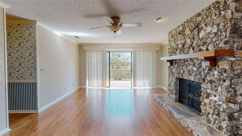 For Sale: $675,000 (4 beds, 4 baths, 3799 Square Feet)