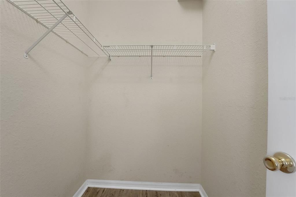 Active With Contract: $175,000 (2 beds, 2 baths, 1017 Square Feet)