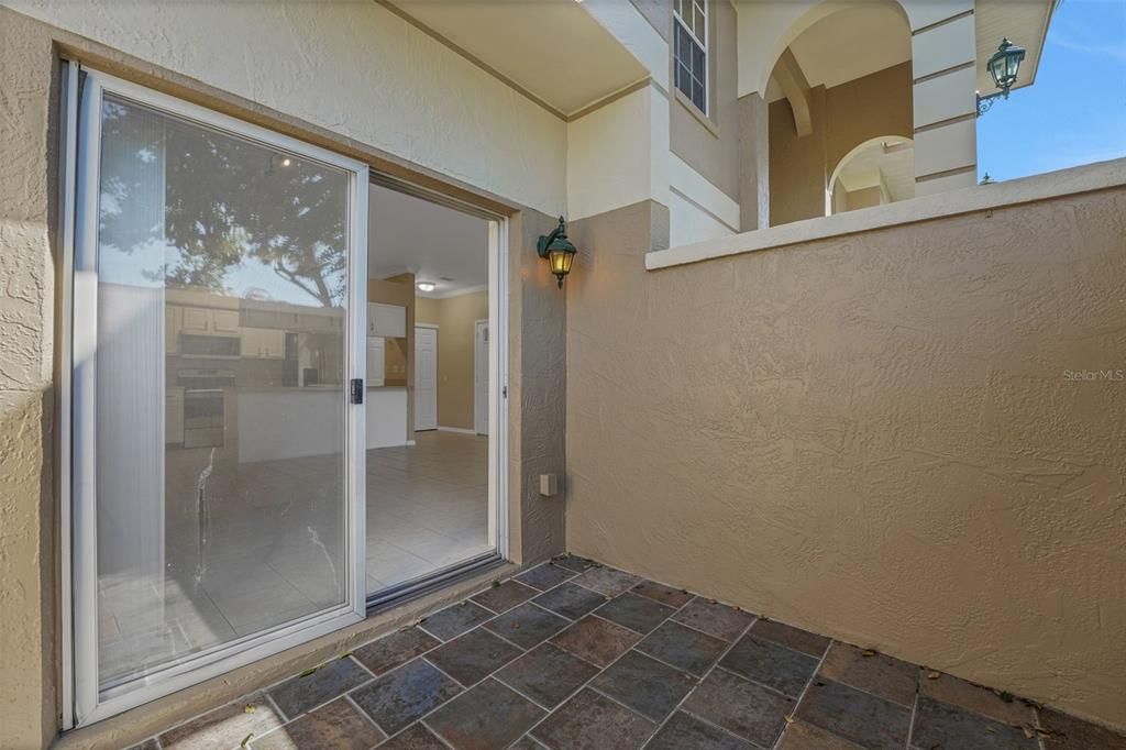 Active With Contract: $175,000 (2 beds, 2 baths, 1017 Square Feet)