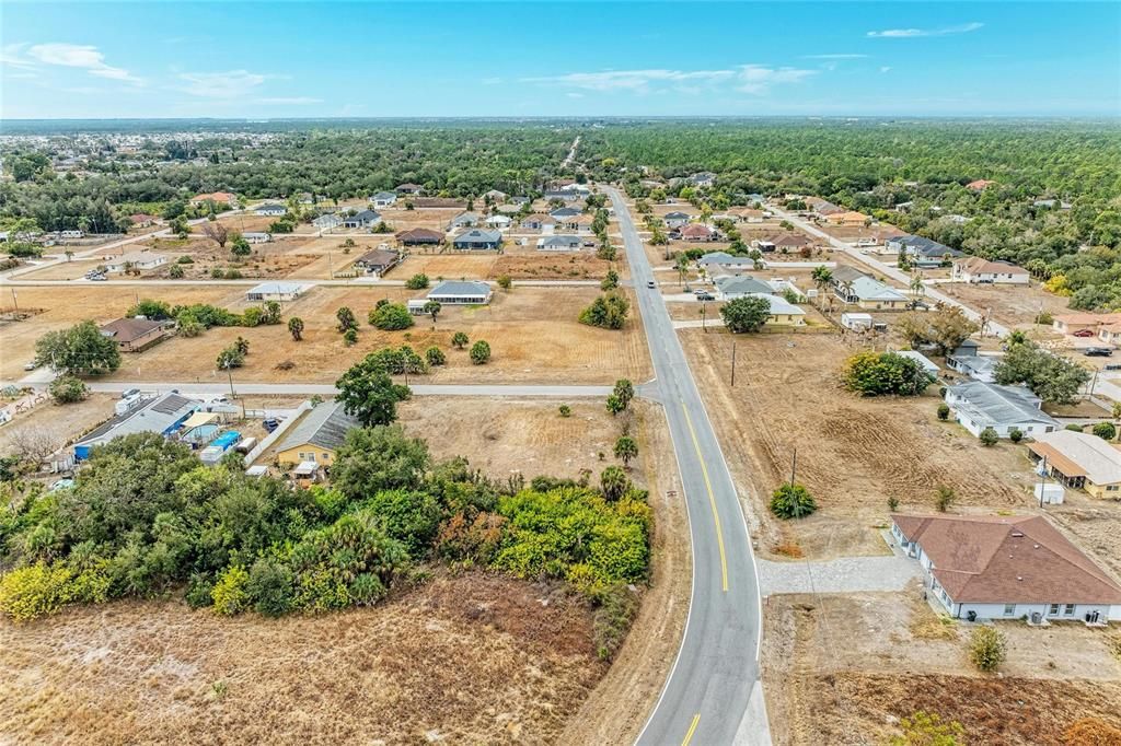 На продажу: $65,000 (0.55 acres)