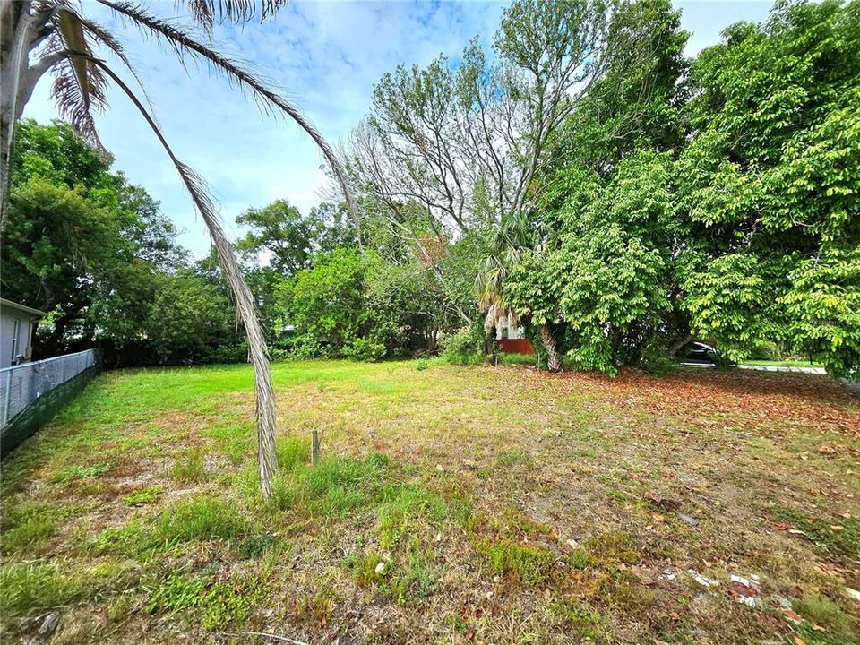 For Sale: $149,990 (0.18 acres)