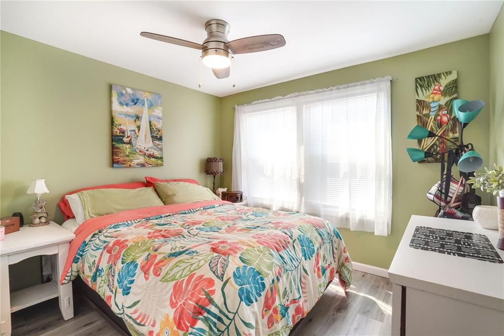 Activo con contrato: $199,000 (2 camas, 2 baños, 1190 Pies cuadrados)