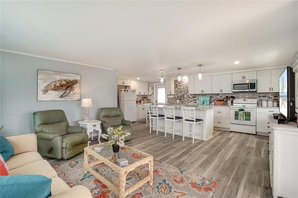 Activo con contrato: $199,000 (2 camas, 2 baños, 1190 Pies cuadrados)