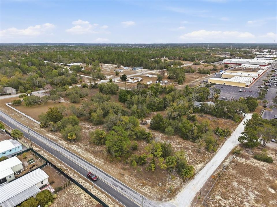 合同活跃: $539,900 (3.25 acres)