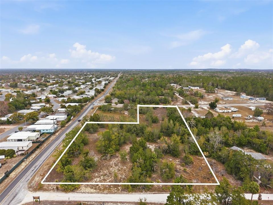 合同活跃: $539,900 (3.25 acres)