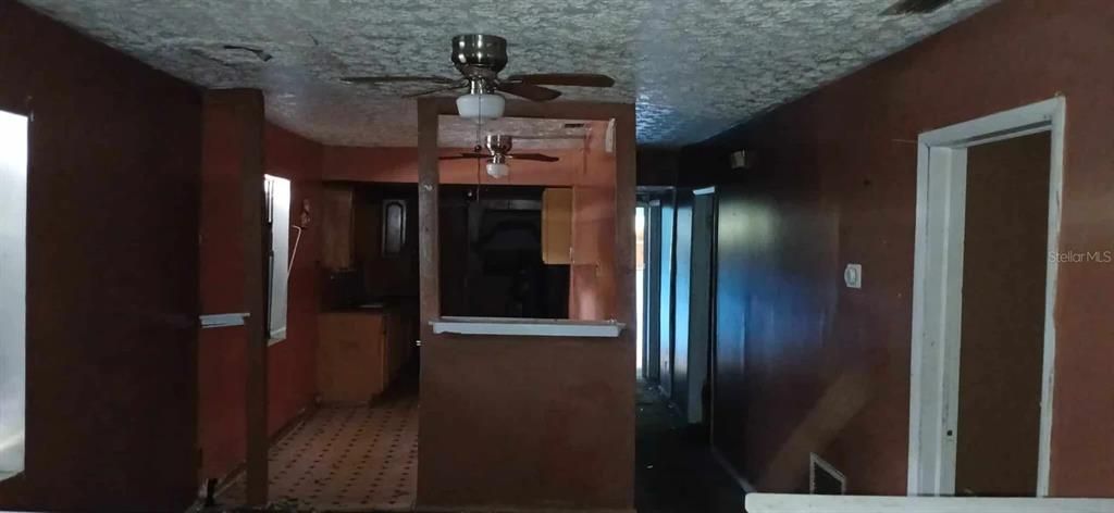 For Sale: $82,990 (3 beds, 1 baths, 1564 Square Feet)