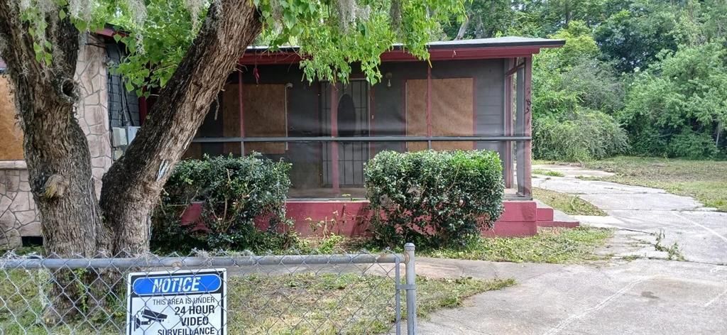 For Sale: $82,990 (3 beds, 1 baths, 1564 Square Feet)