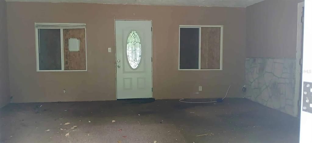 For Sale: $82,990 (3 beds, 1 baths, 1564 Square Feet)