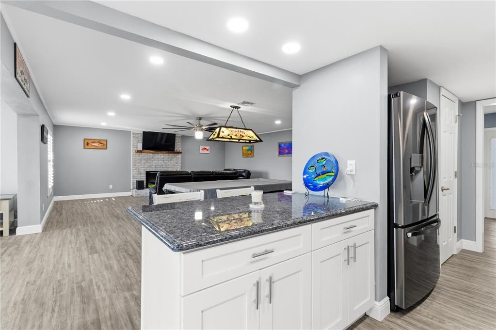 En Venta: $875,000 (2 camas, 2 baños, 1838 Pies cuadrados)