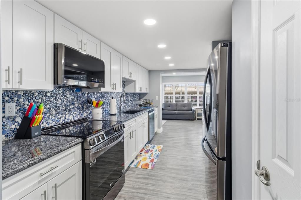En Venta: $875,000 (2 camas, 2 baños, 1838 Pies cuadrados)