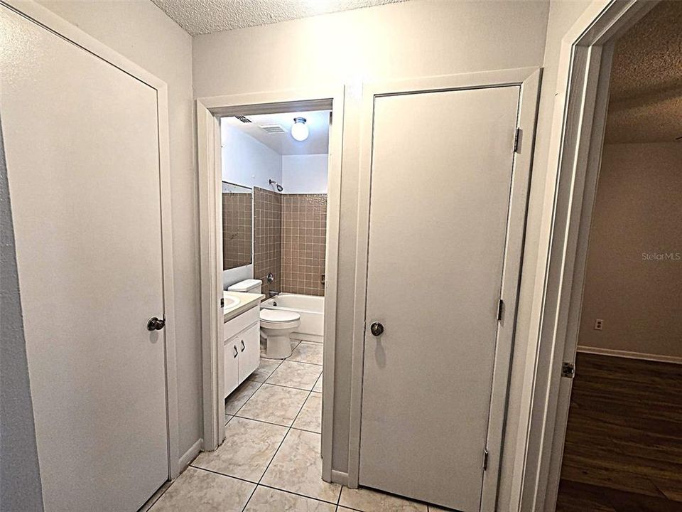 Activo con contrato: $199,900 (2 camas, 2 baños, 1180 Pies cuadrados)