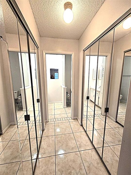 Activo con contrato: $199,900 (2 camas, 2 baños, 1180 Pies cuadrados)