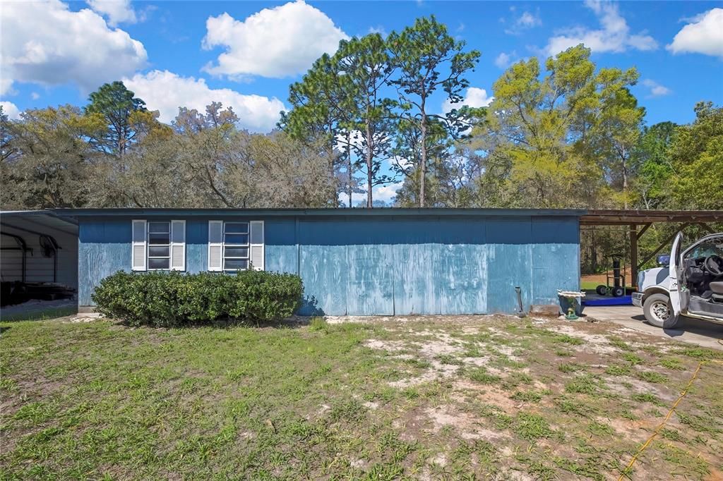 For Sale: $199,000 (2 beds, 2 baths, 840 Square Feet)