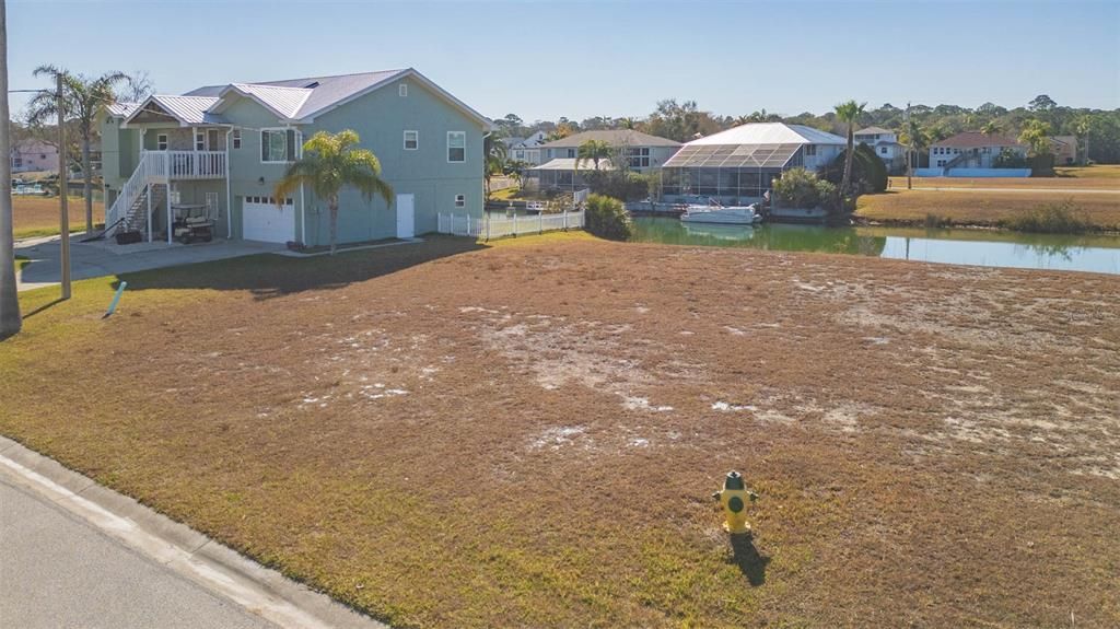 For Sale: $59,900 (0.17 acres)