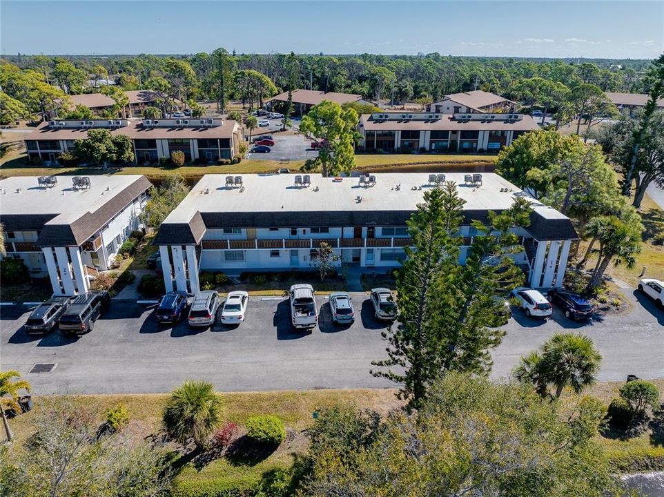 En Venta: $159,900 (2 camas, 2 baños, 946 Pies cuadrados)