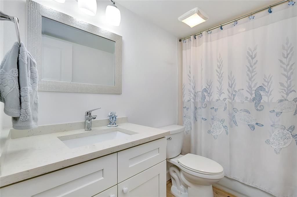 En Venta: $159,900 (2 camas, 2 baños, 946 Pies cuadrados)