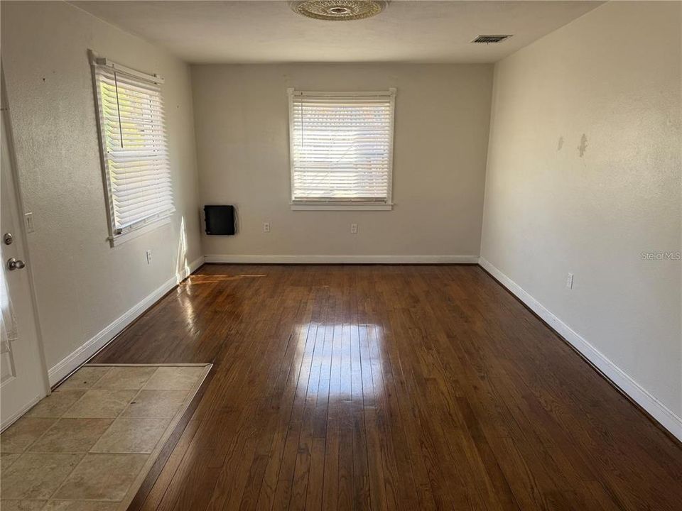 For Sale: $374,900 (0 beds, 0 baths, 2097 Square Feet)