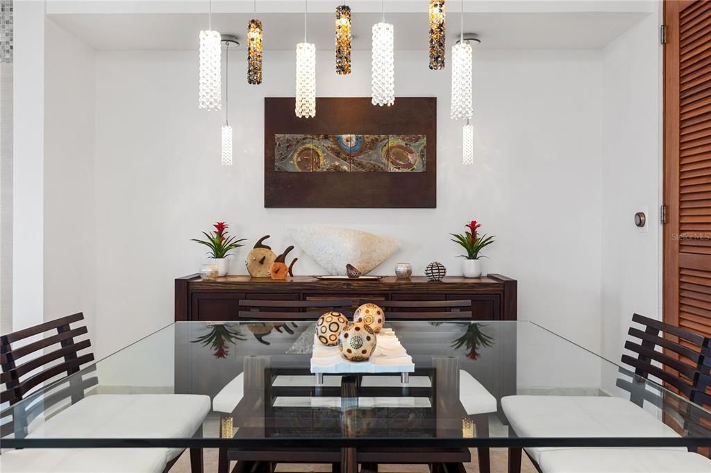 For Sale: $1,495,000 (2 beds, 2 baths, 1646 Square Feet)