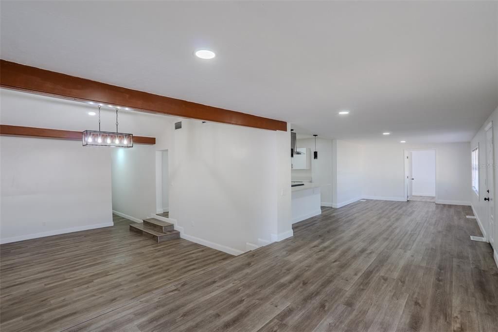For Sale: $419,900 (5 beds, 3 baths, 2617 Square Feet)