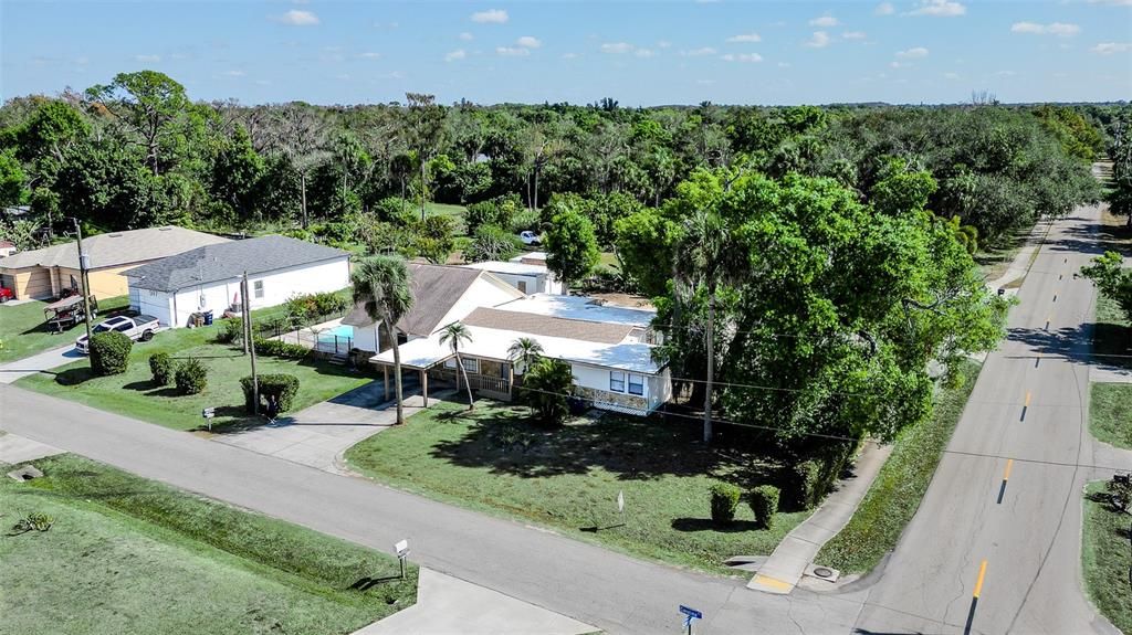 For Sale: $419,900 (5 beds, 3 baths, 2617 Square Feet)