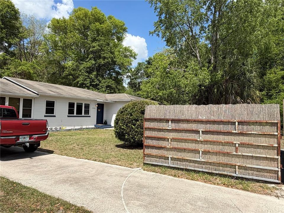 For Sale: $325,000 (3 beds, 2 baths, 1780 Square Feet)