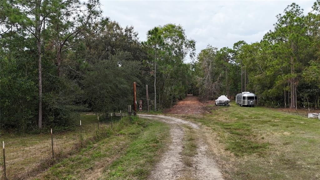 待售: $269,000 (5.00 acres)