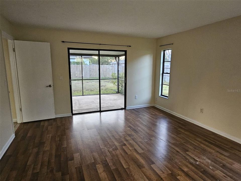 В аренду: $2,295 (3 спален, 2 ванн, 1184 Квадратных фут)