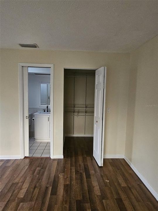 В аренду: $2,295 (3 спален, 2 ванн, 1184 Квадратных фут)