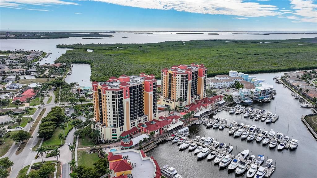 Activo con contrato: $525,000 (3 camas, 2 baños, 1737 Pies cuadrados)