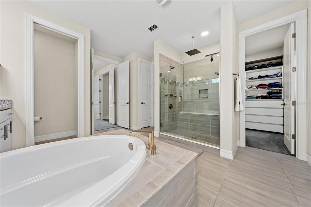 Active With Contract: $1,424,900 (4 beds, 4 baths, 4205 Square Feet)