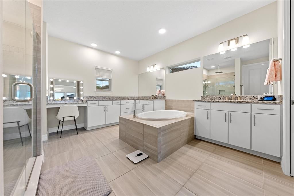 Active With Contract: $1,424,900 (4 beds, 4 baths, 4205 Square Feet)