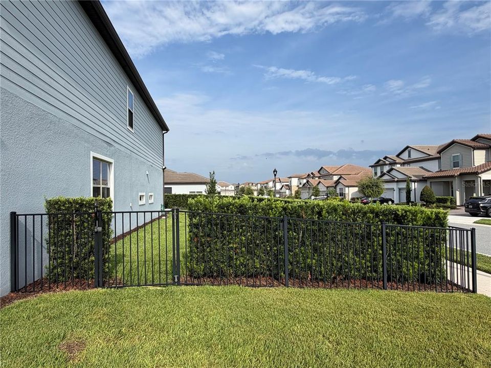 Active With Contract: $1,424,900 (4 beds, 4 baths, 4205 Square Feet)
