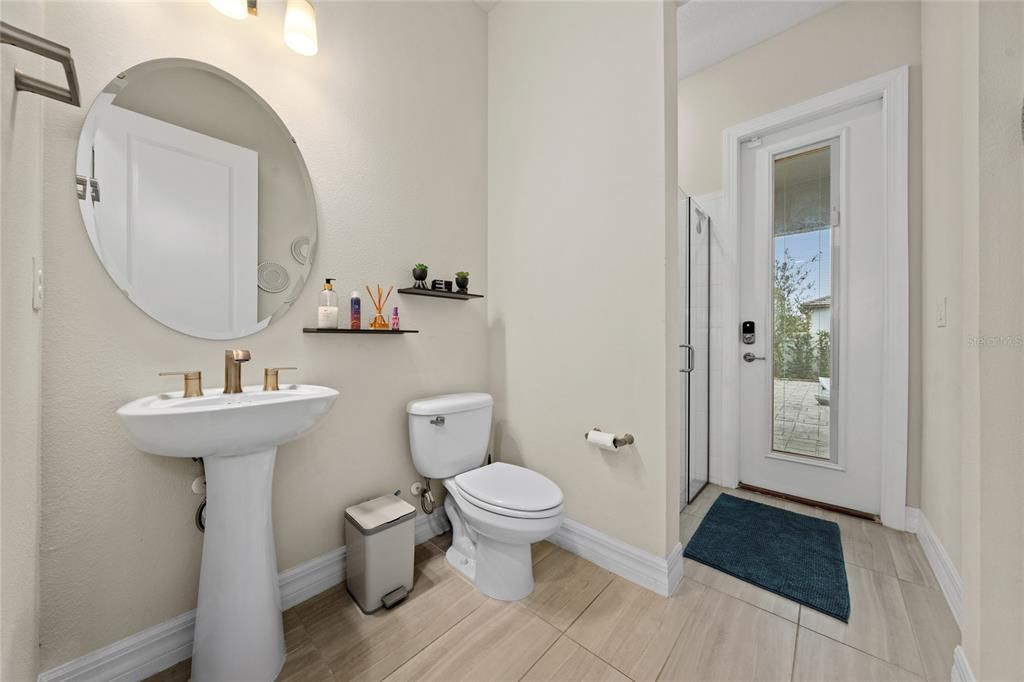 Active With Contract: $1,424,900 (4 beds, 4 baths, 4205 Square Feet)