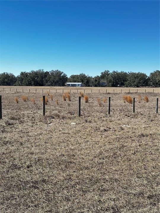 En Venta: $425,000 (10.04 acres)