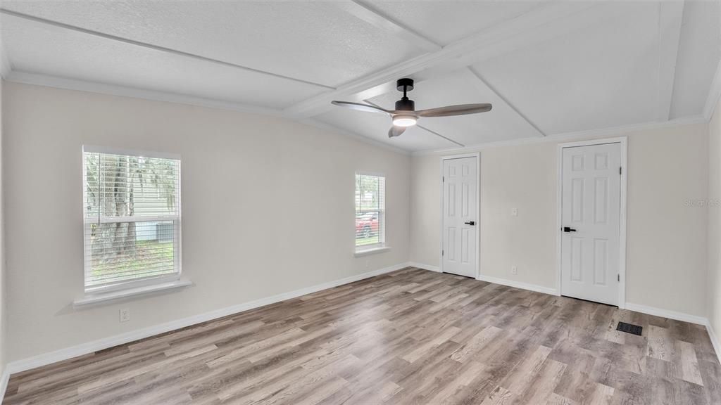 Active With Contract: $219,900 (4 beds, 2 baths, 1830 Square Feet)