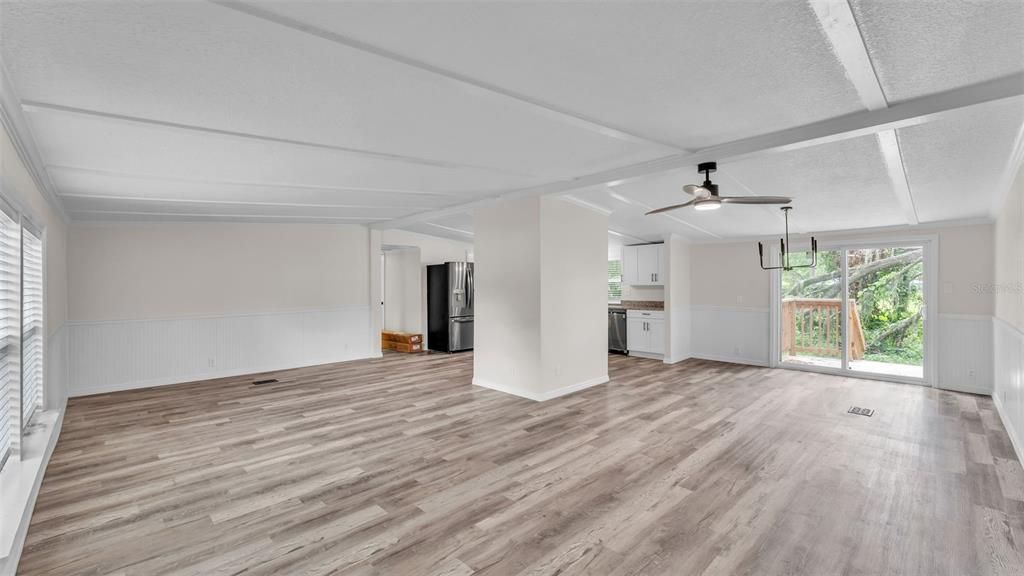 Active With Contract: $219,900 (4 beds, 2 baths, 1830 Square Feet)