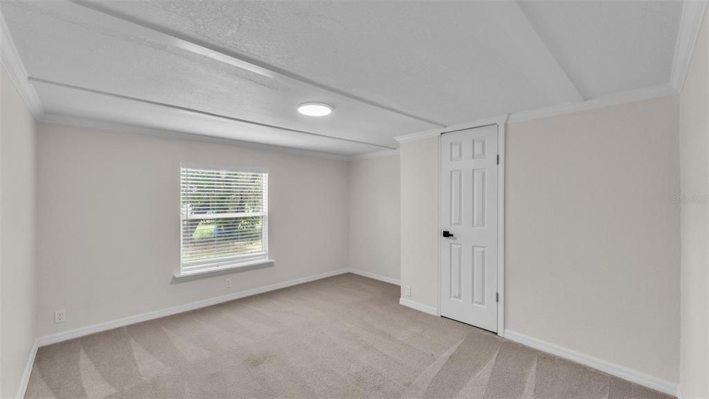 Active With Contract: $219,900 (4 beds, 2 baths, 1830 Square Feet)